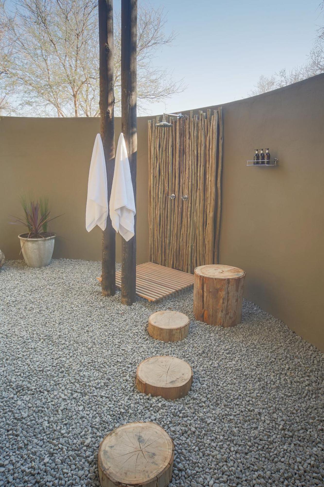 Ntamba Safari Lodge Matlhagame Exterior foto